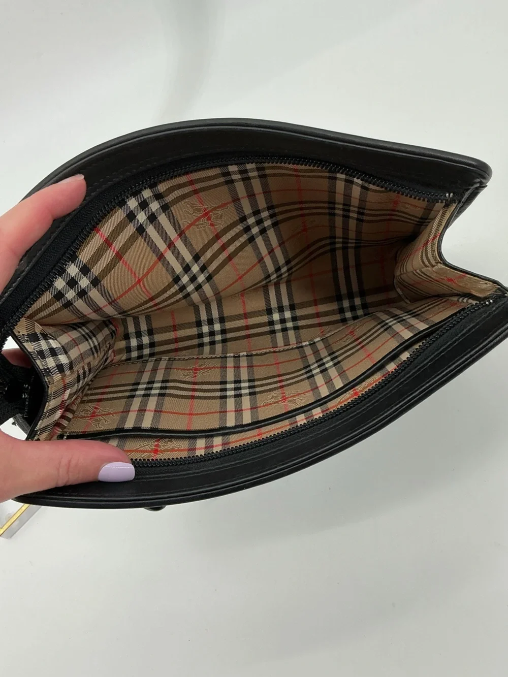Burberrys Vintage Black Leather Nova Check Wristlet Clutch Pouch
